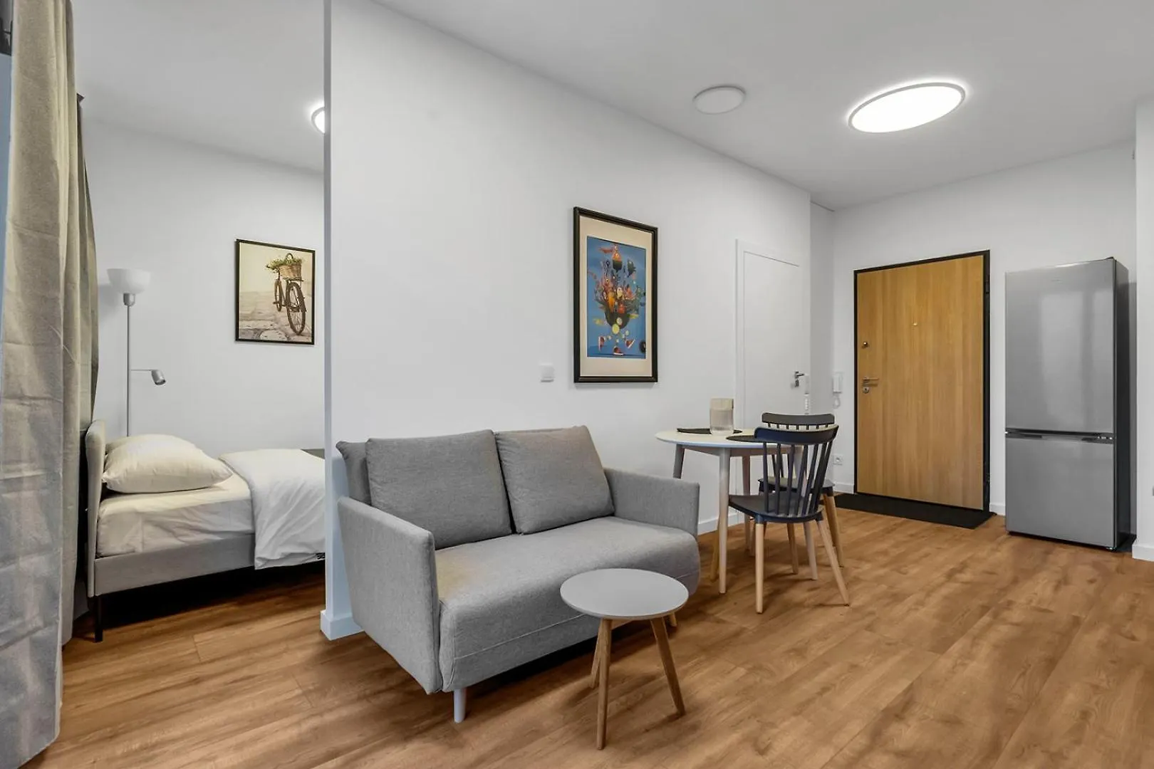 Metro Wierzbno Cosy Apartment Warsaw